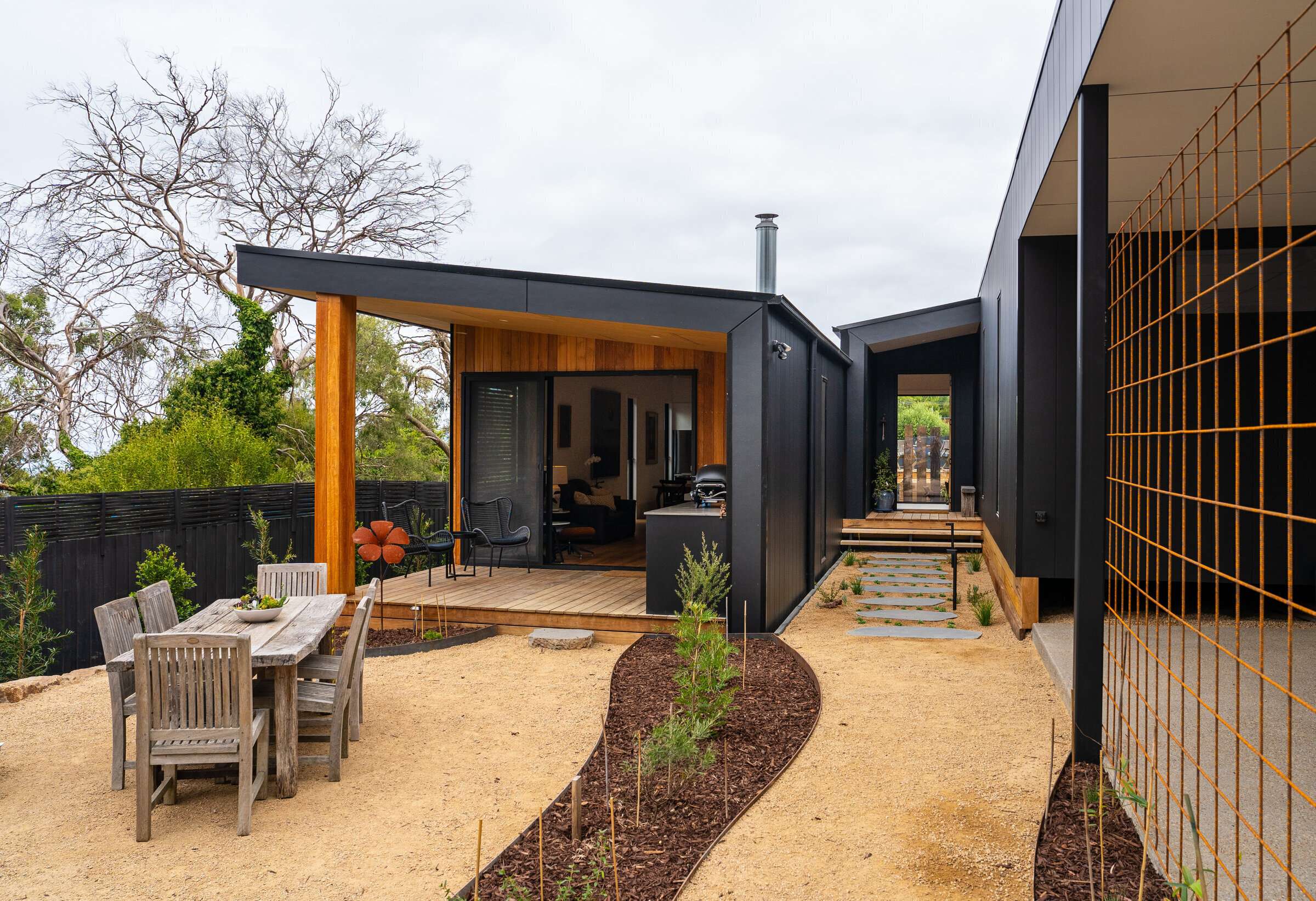 Debunking the myths and misconceptions about prefab modular homes