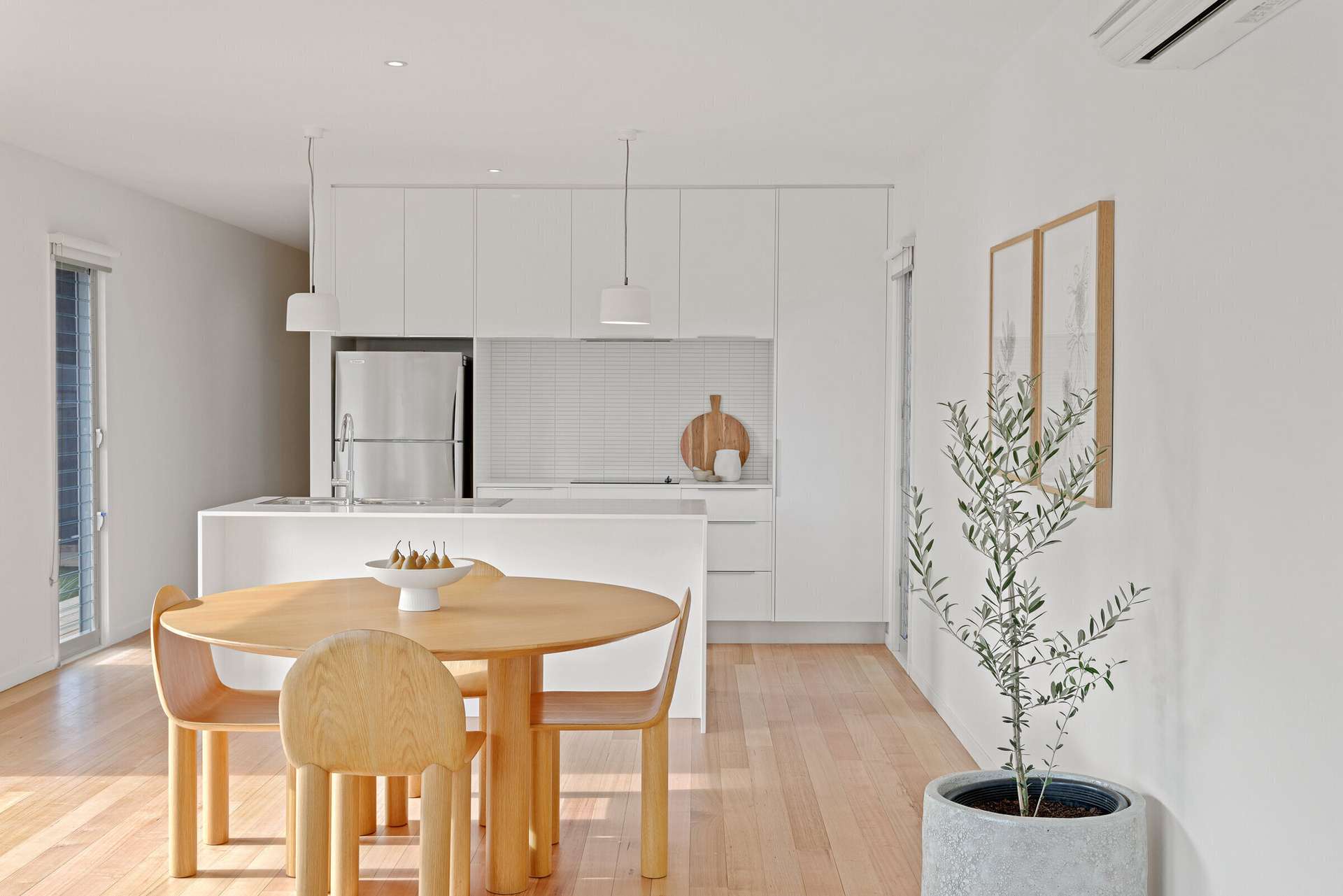 EcoLiving range image 3